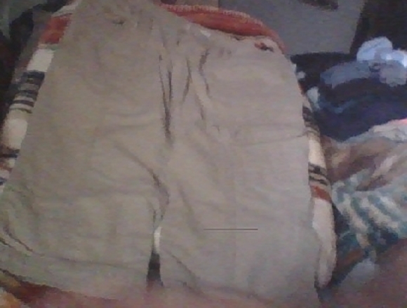 Aeropostale Tan Capris - Picture 4 of 5